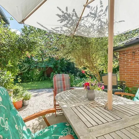 3 Bedroom Amazing In Holiday home Tranekaer