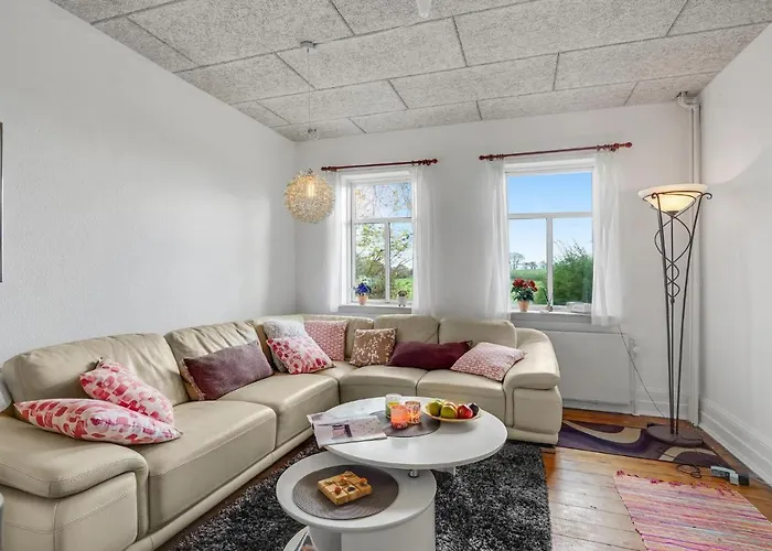 Stunning In With Wifi بيت للعطل